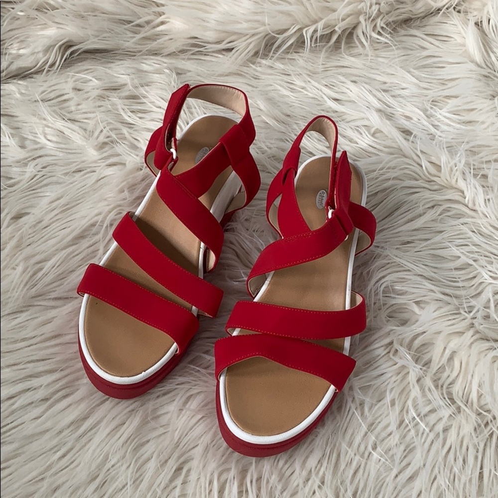 Dr. Scholl’s shoe (original collection)